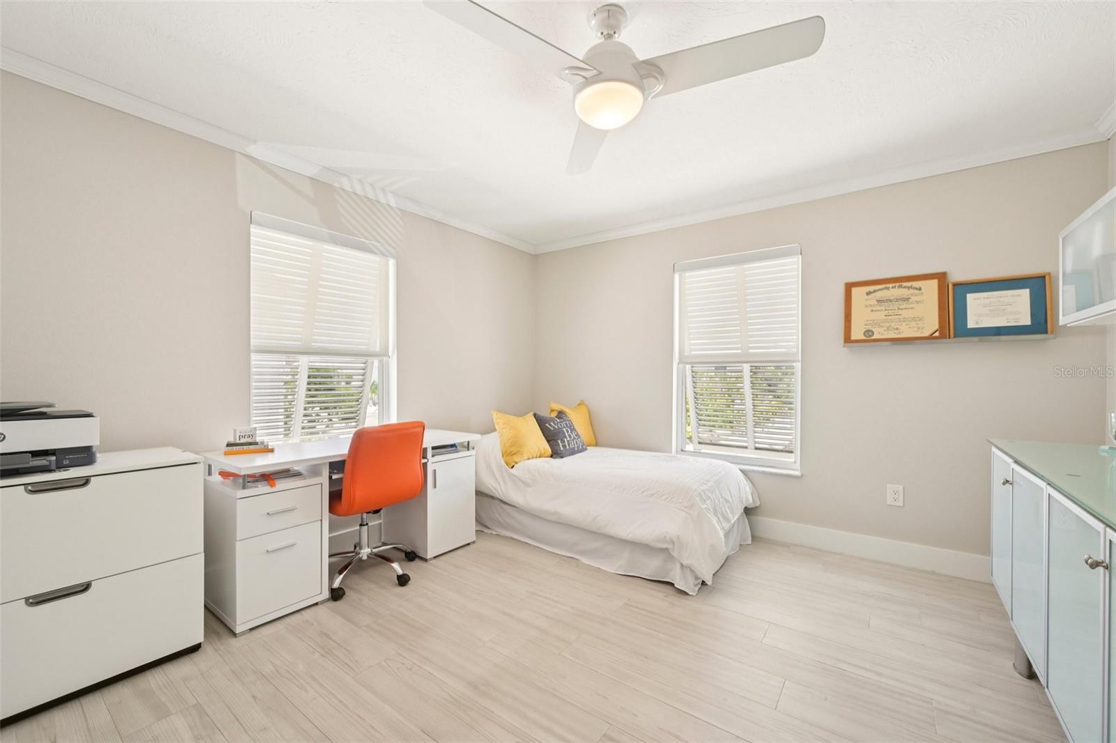 262 S HARBOR DR, HOLMES BEACH, FL, 34217