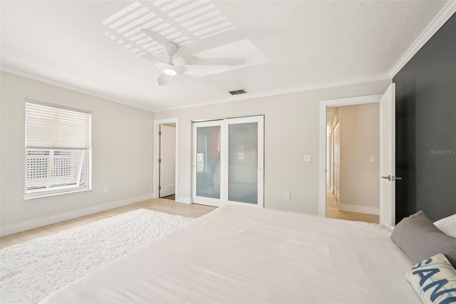 262 S HARBOR DR, HOLMES BEACH, FL, 34217