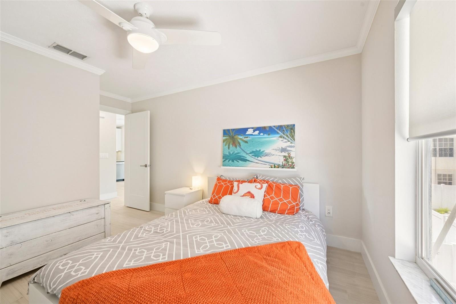 262 S HARBOR DR, HOLMES BEACH, FL, 34217