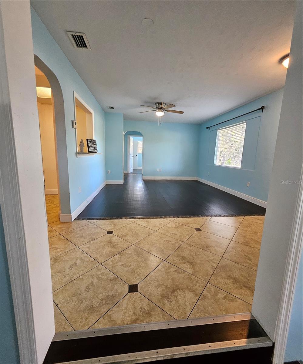 7237 HILLCREST ST, LEESBURG, FL, 34748