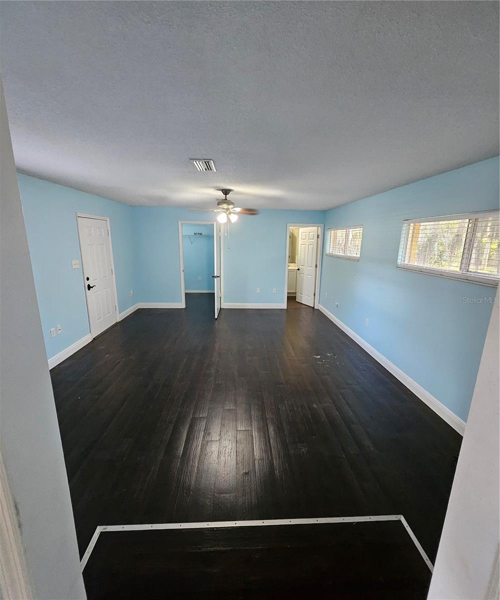 7237 HILLCREST ST, LEESBURG, FL, 34748