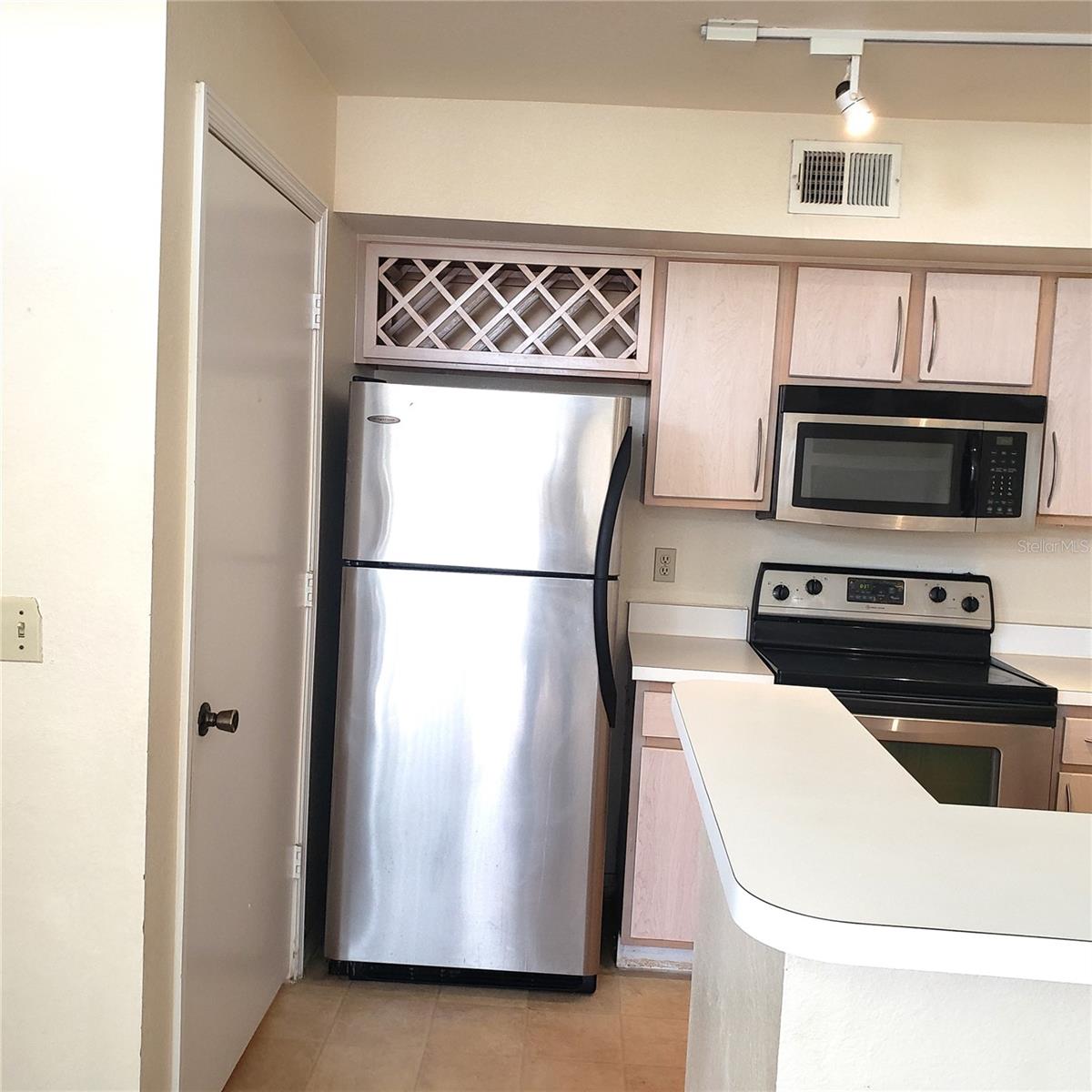 7280 WESTPOINTE BLVD #831, ORLANDO, FL, 32835