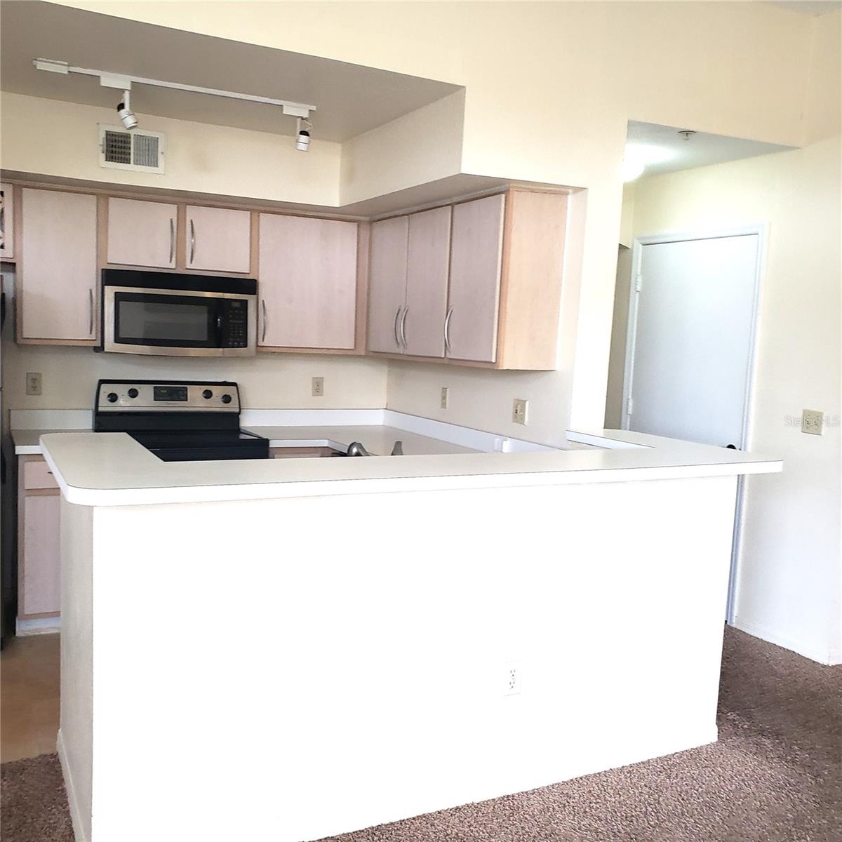 7280 WESTPOINTE BLVD #831, ORLANDO, FL, 32835