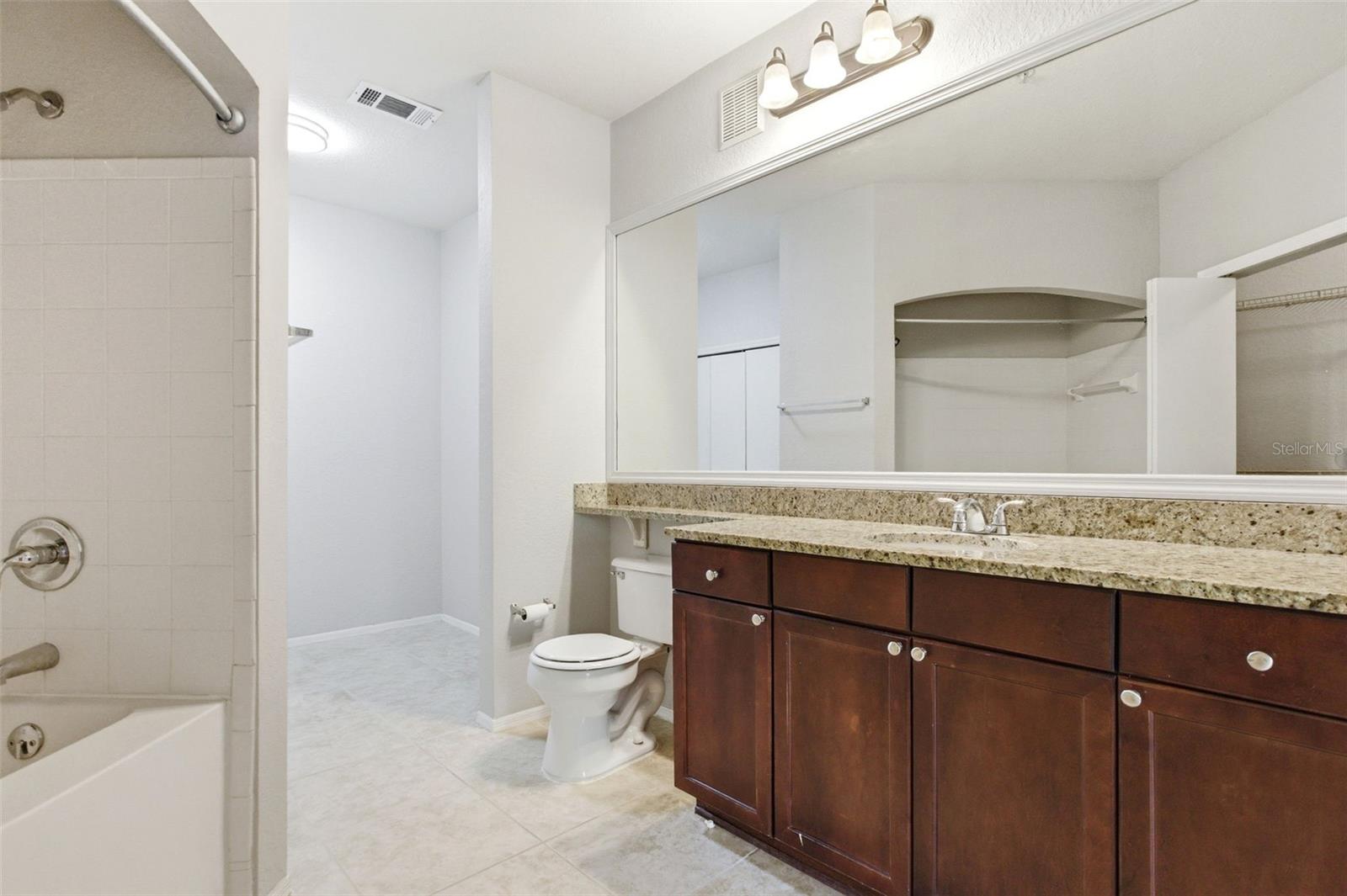 107 VISTA VERDI CIR #213, LAKE MARY, FL, 32746