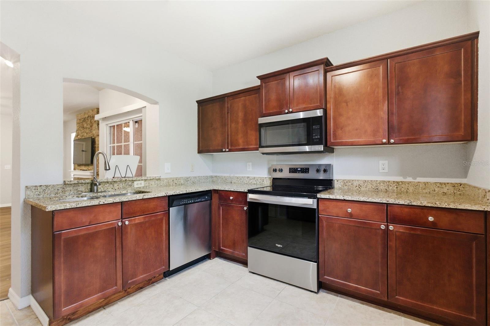 107 VISTA VERDI CIR #213, LAKE MARY, FL, 32746
