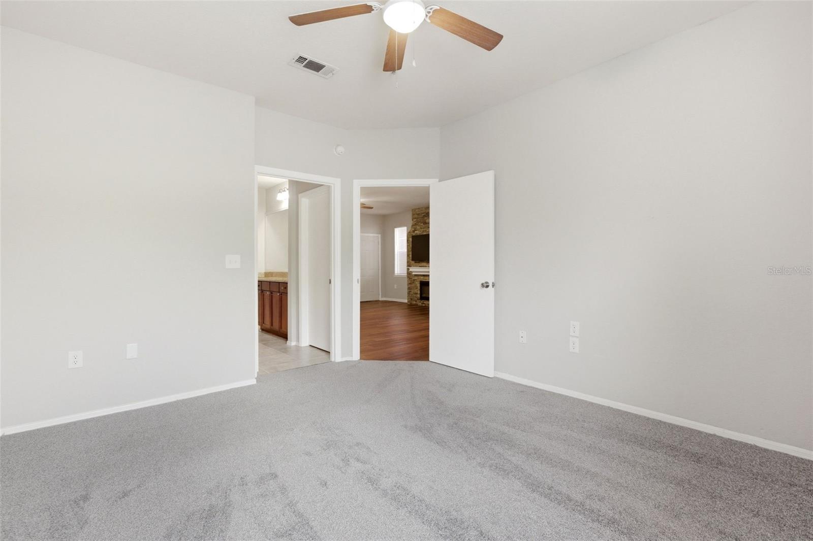 107 VISTA VERDI CIR #213, LAKE MARY, FL, 32746