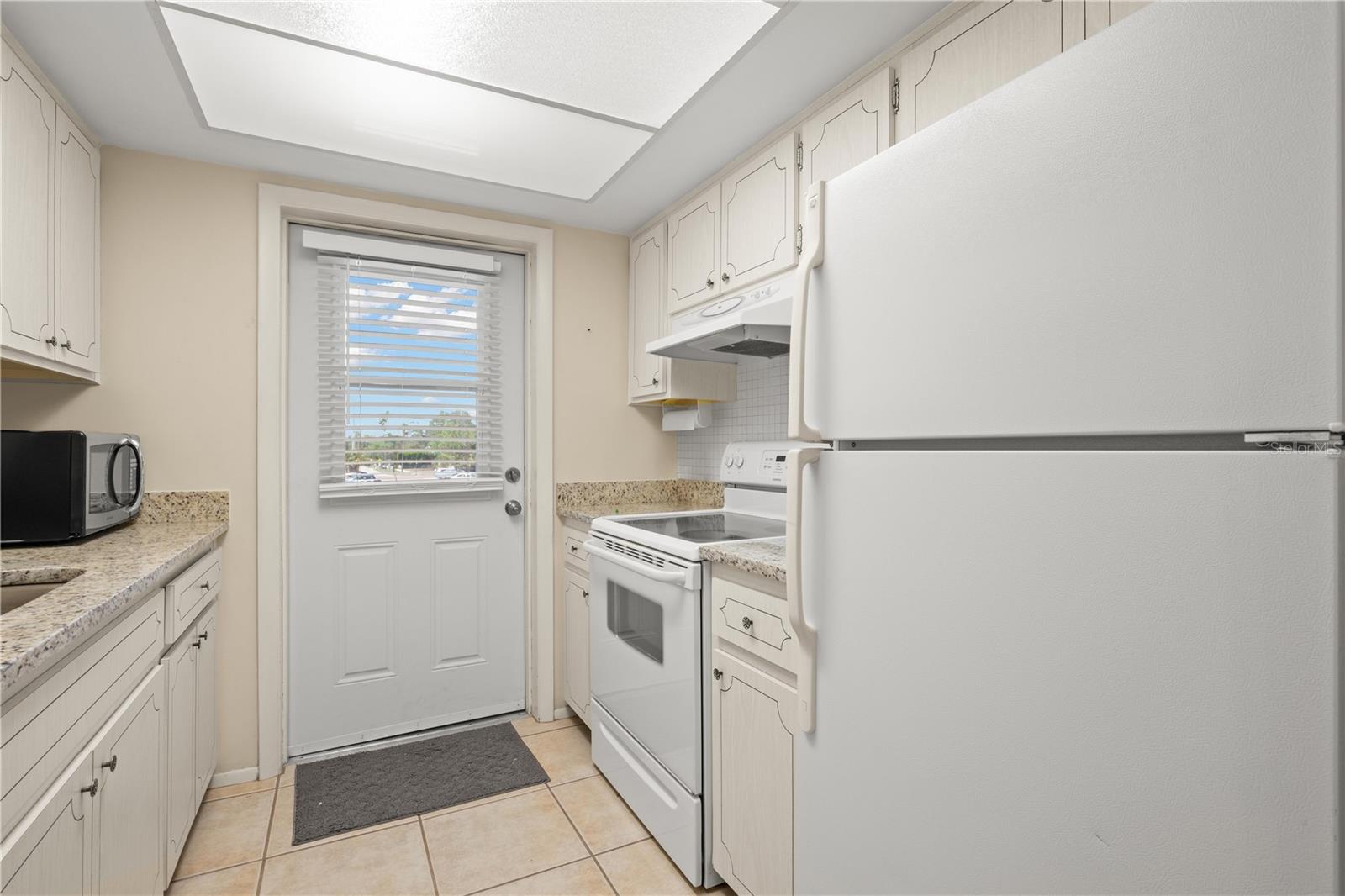 1221 DREW ST #E12, CLEARWATER, FL, 33755