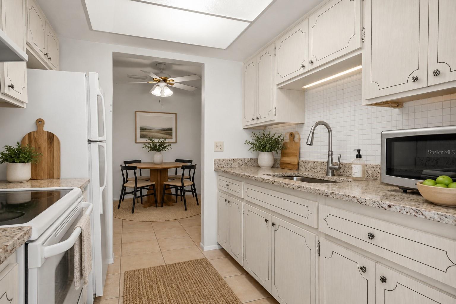 1221 DREW ST #E12, CLEARWATER, FL, 33755