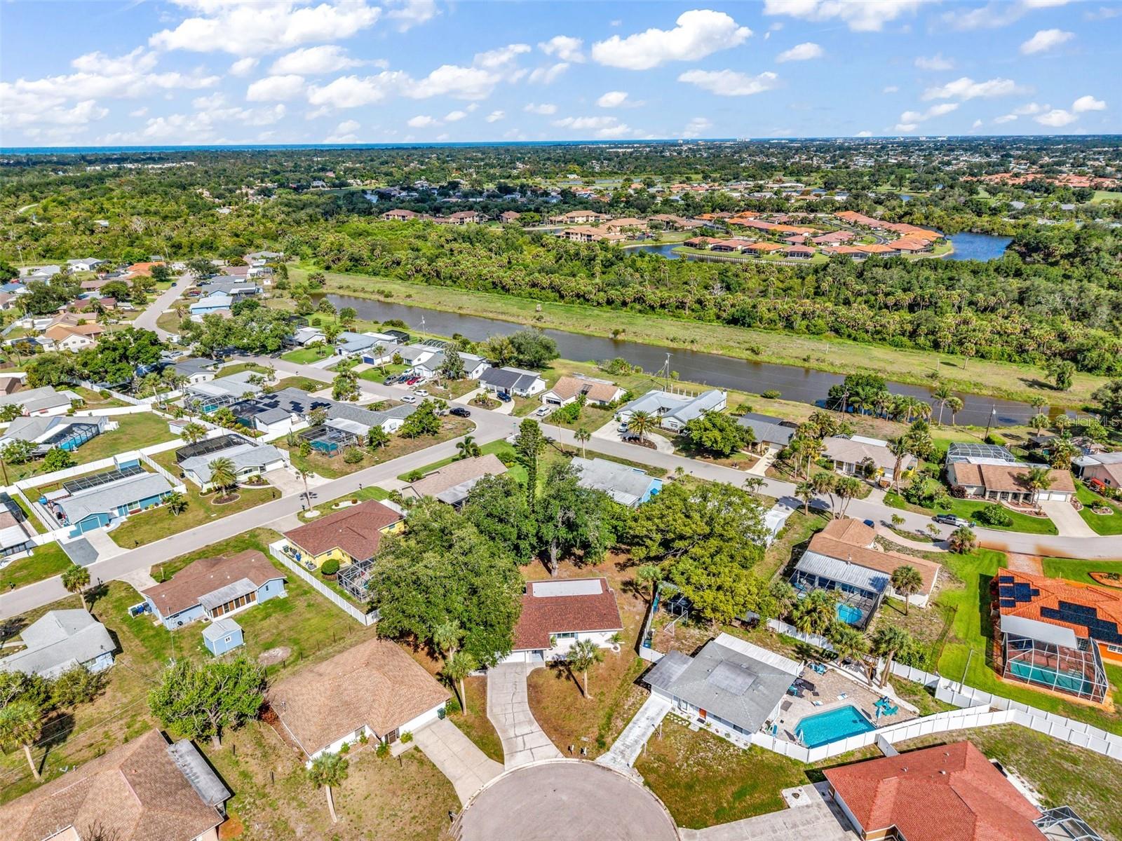 483 SUNNYSIDE DR, VENICE, FL, 34293