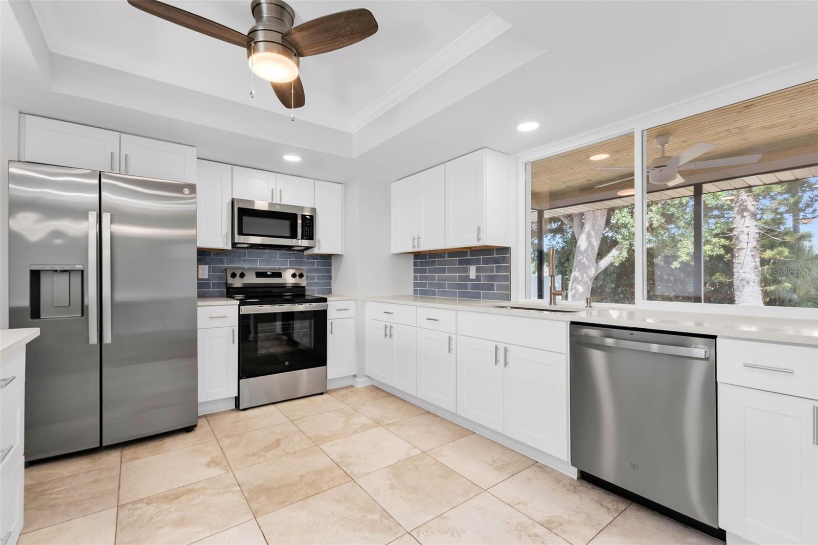 483 SUNNYSIDE DR, VENICE, FL, 34293