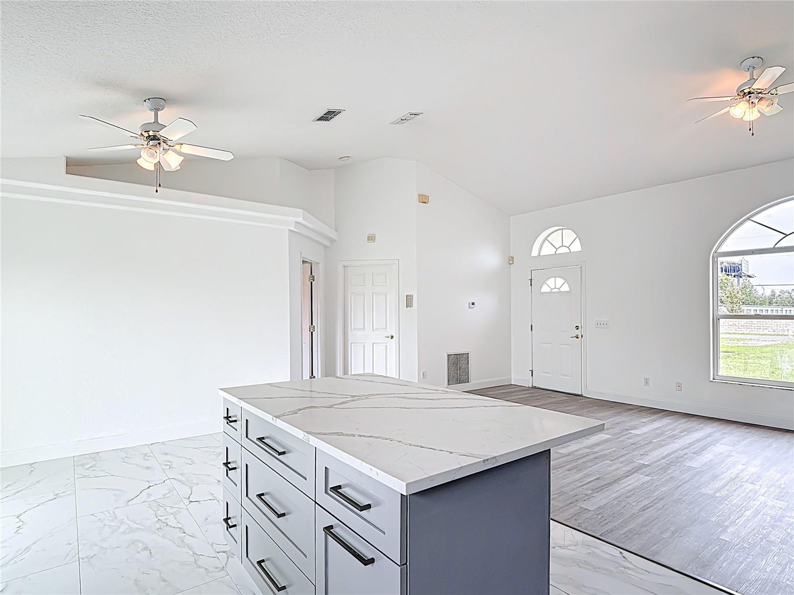 5233 LAKE LIZZIE DR, ST CLOUD, FL, 34771