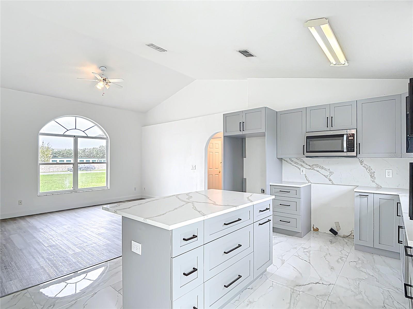 5233 LAKE LIZZIE DR, ST CLOUD, FL, 34771