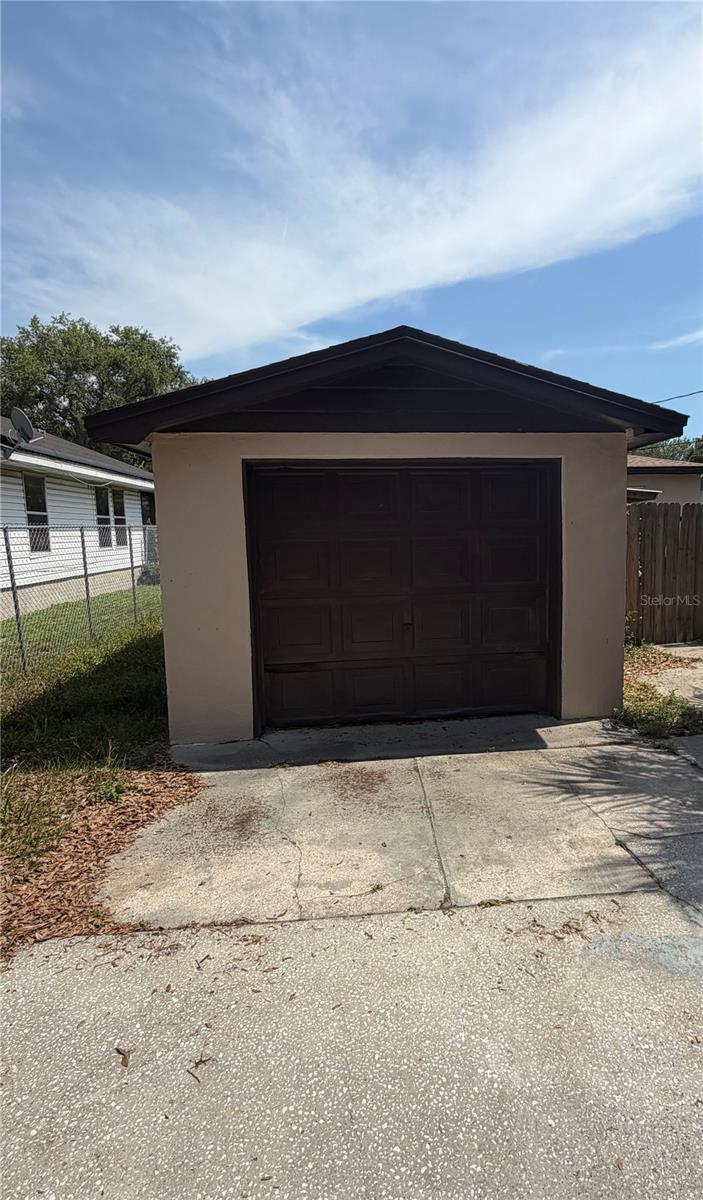 ST PETERSBURG, FL, 33701