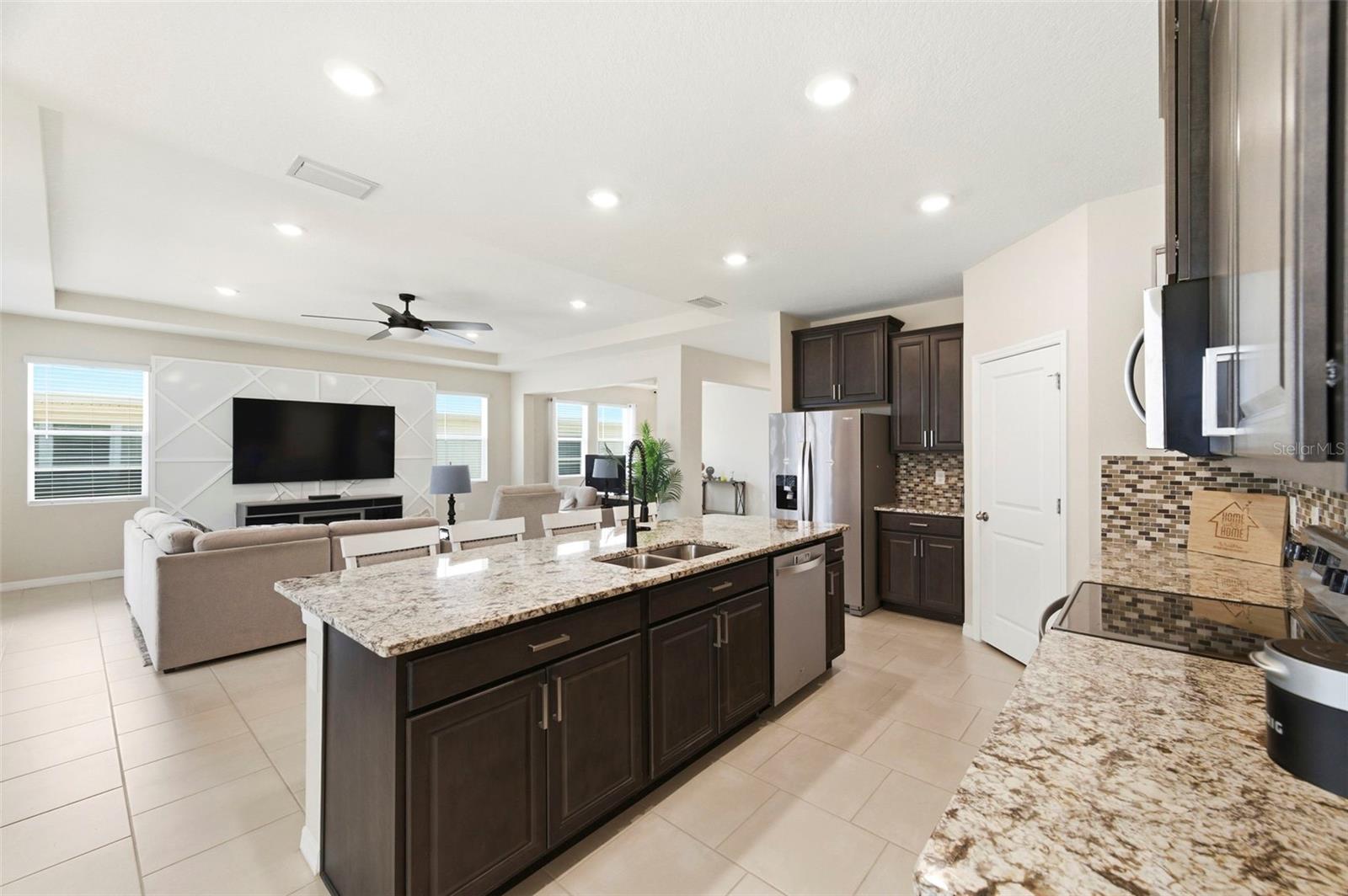 10403 LAXER CAY LOOP, SAN ANTONIO, FL, 33576