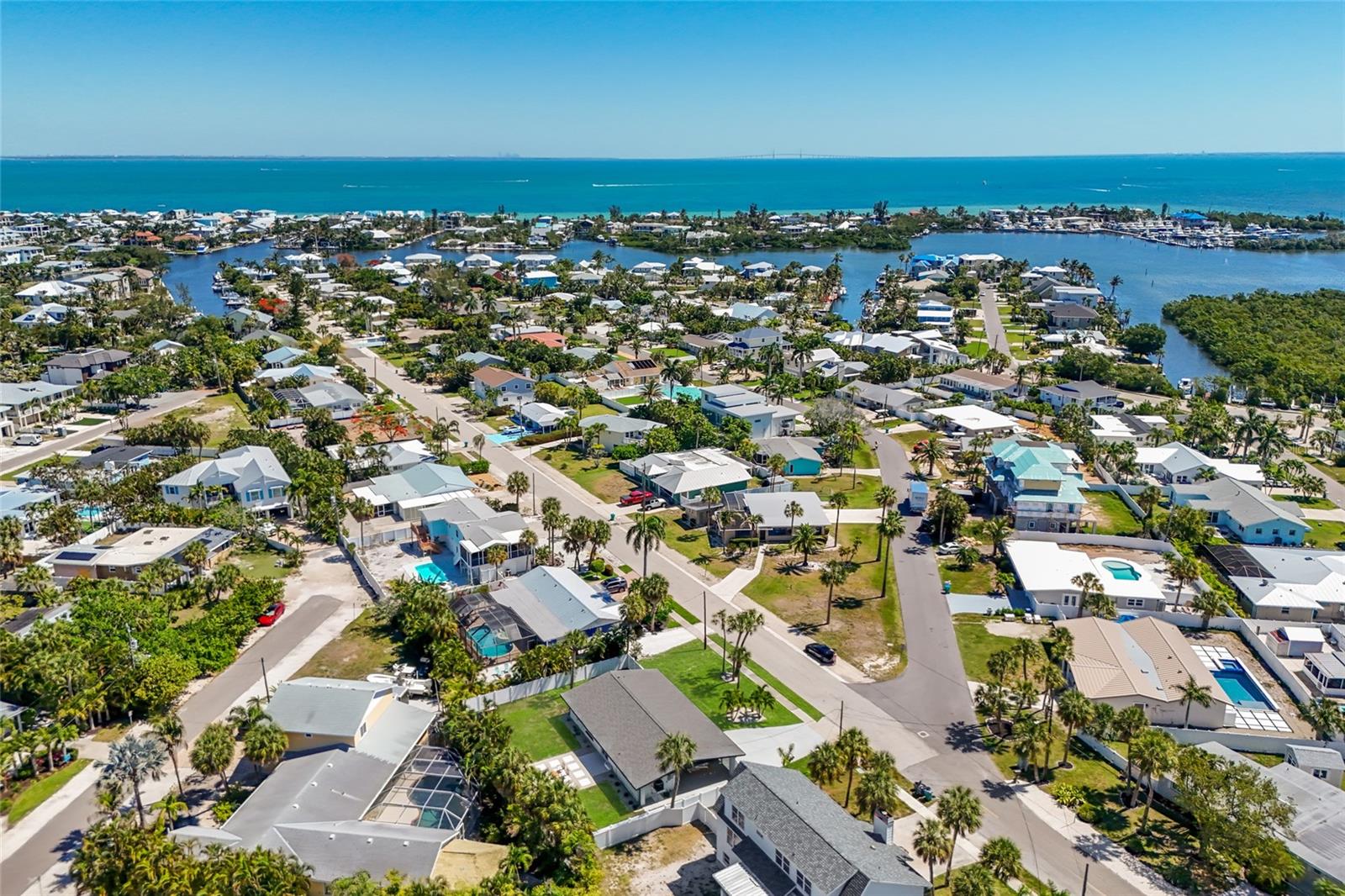 214 85TH ST, HOLMES BEACH, FL, 34217