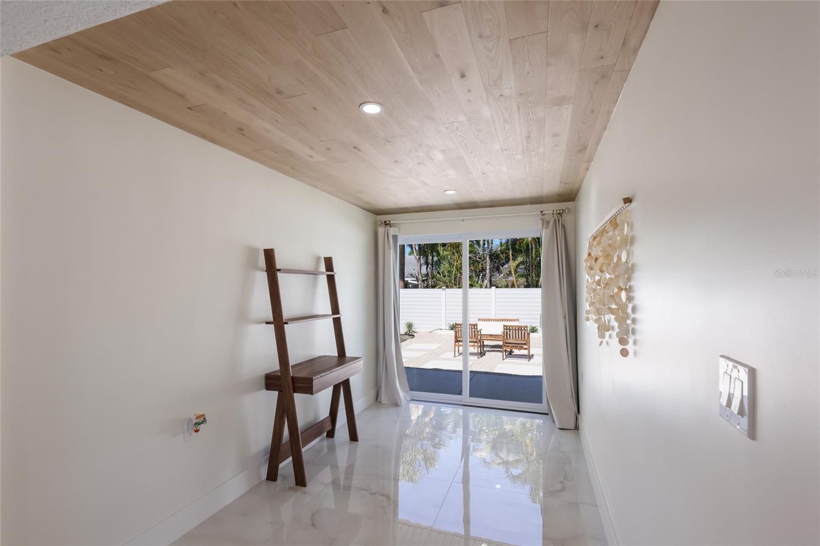 214 85TH ST, HOLMES BEACH, FL, 34217