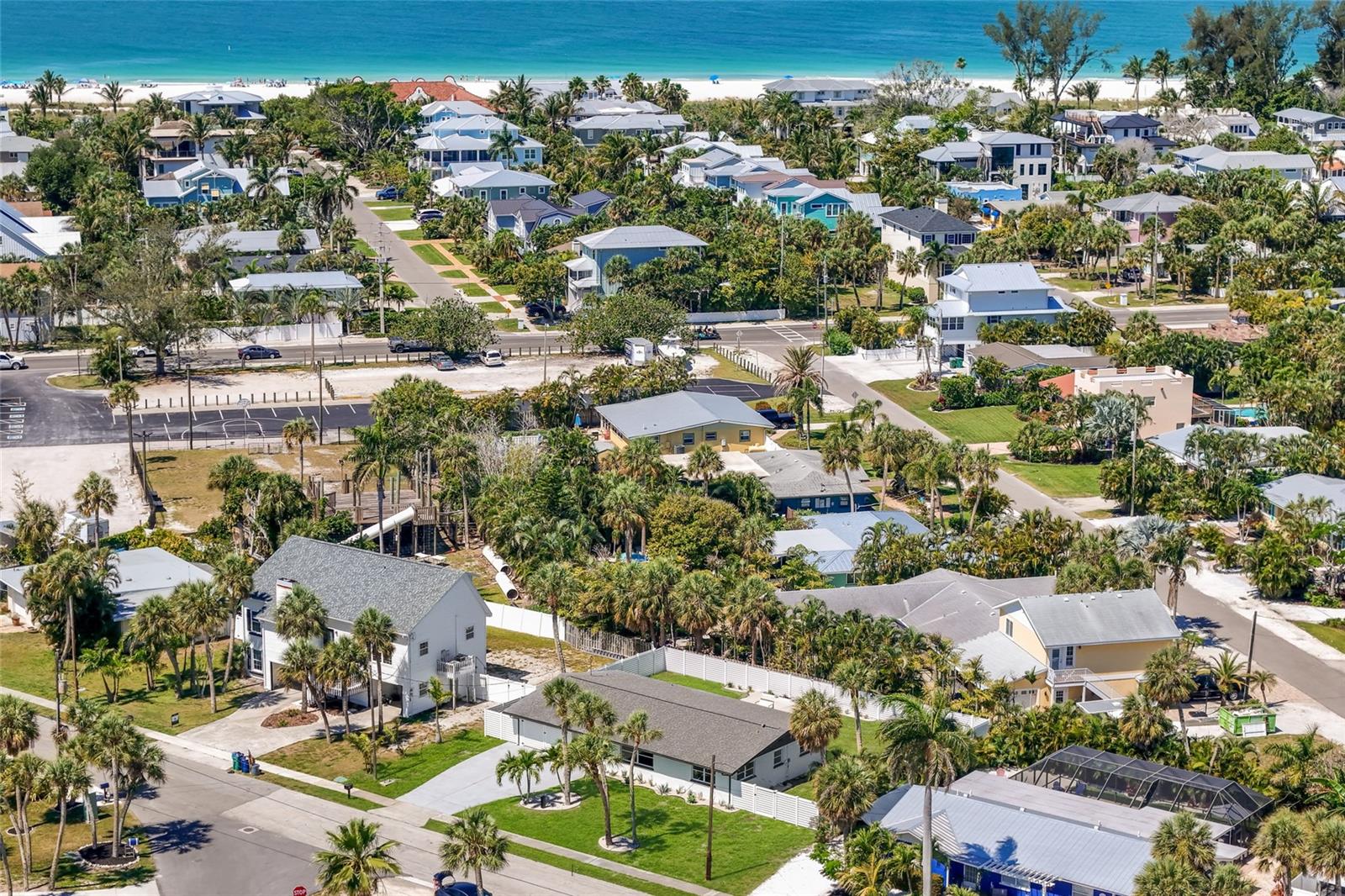 214 85TH ST, HOLMES BEACH, FL, 34217