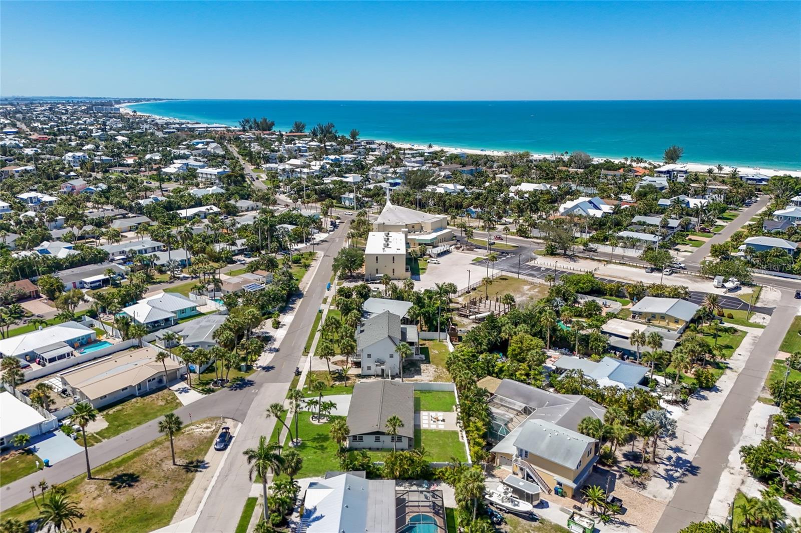 214 85TH ST, HOLMES BEACH, FL, 34217