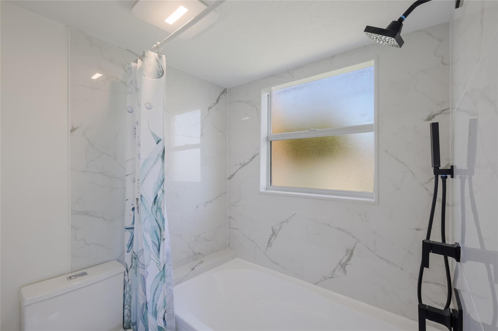 214 85TH ST, HOLMES BEACH, FL, 34217