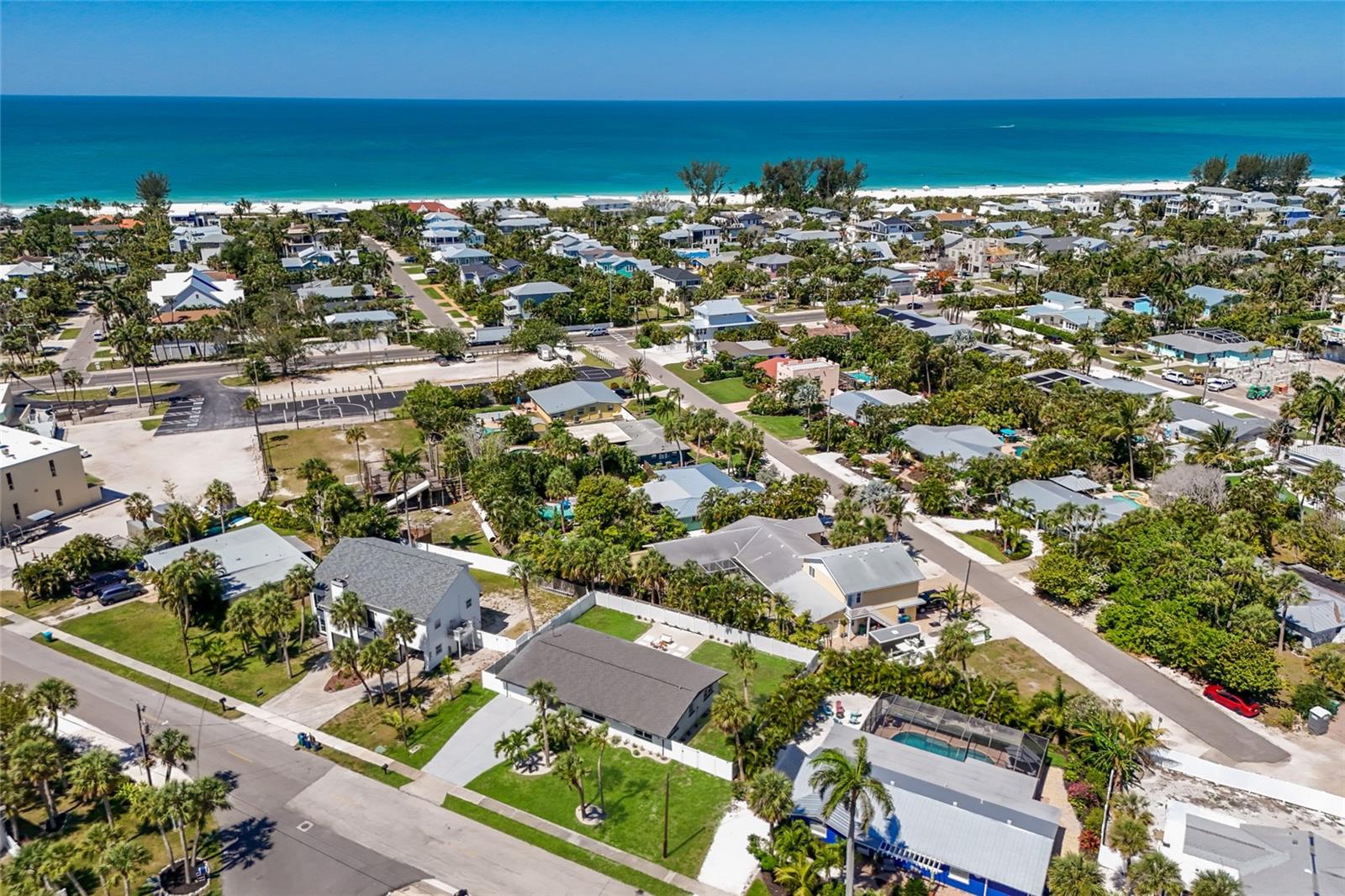 214 85TH ST, HOLMES BEACH, FL, 34217