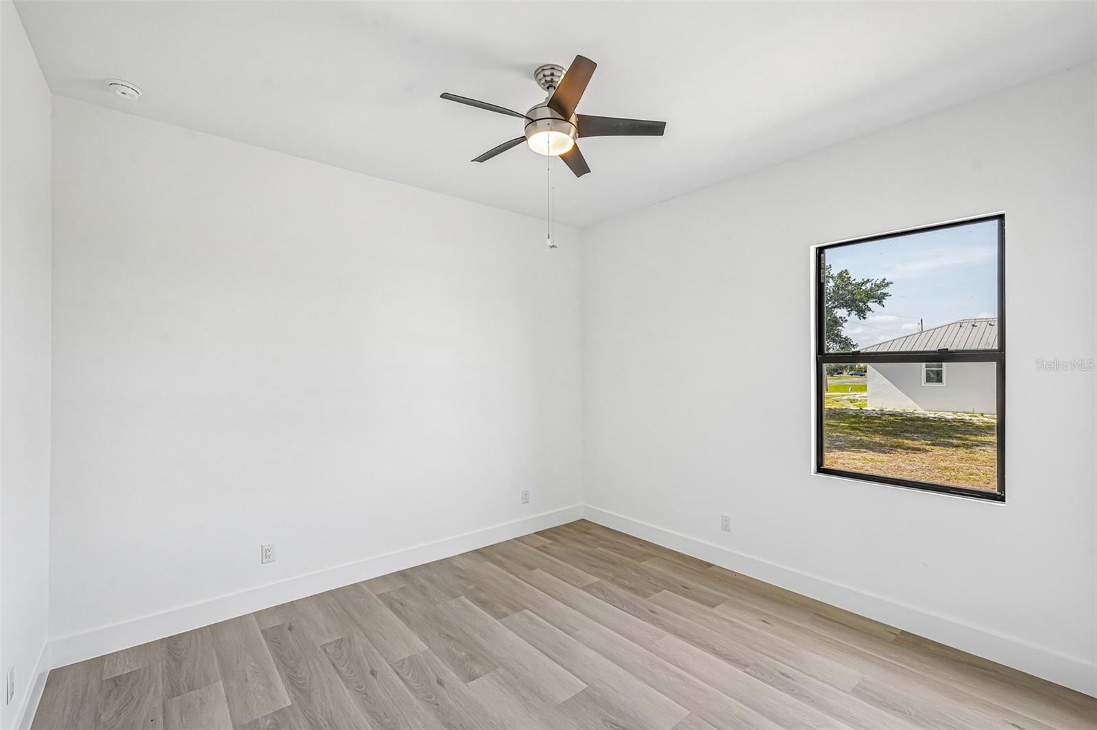 17315 CAPE HORN BLVD, PUNTA GORDA, FL, 33955