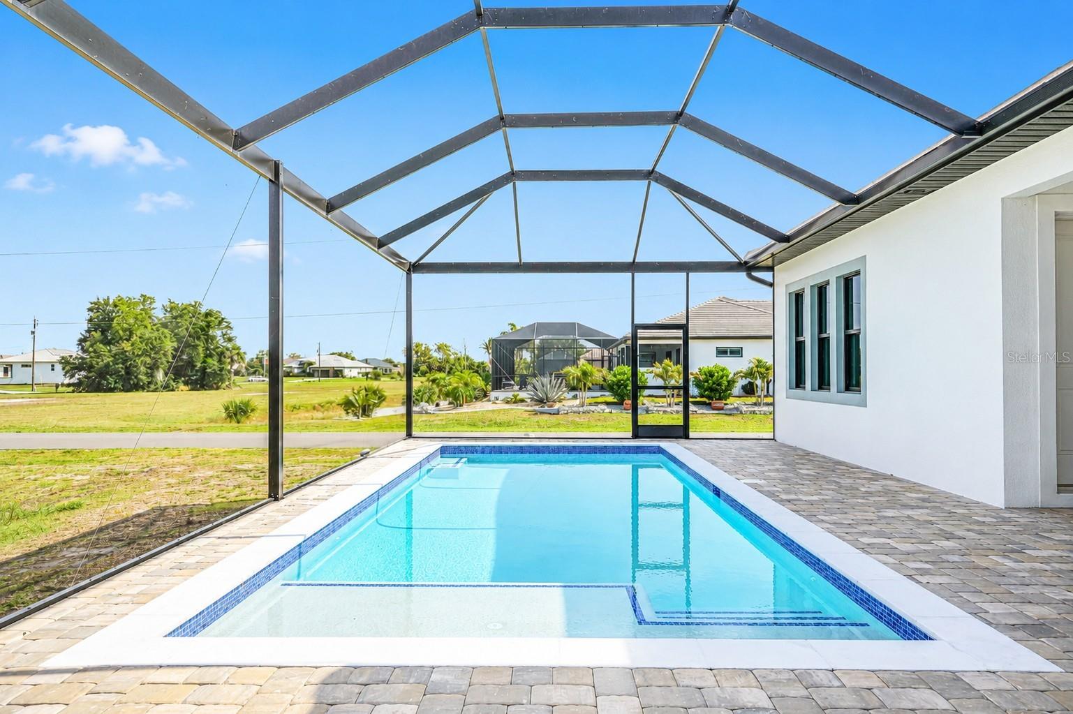 17315 CAPE HORN BLVD, PUNTA GORDA, FL, 33955