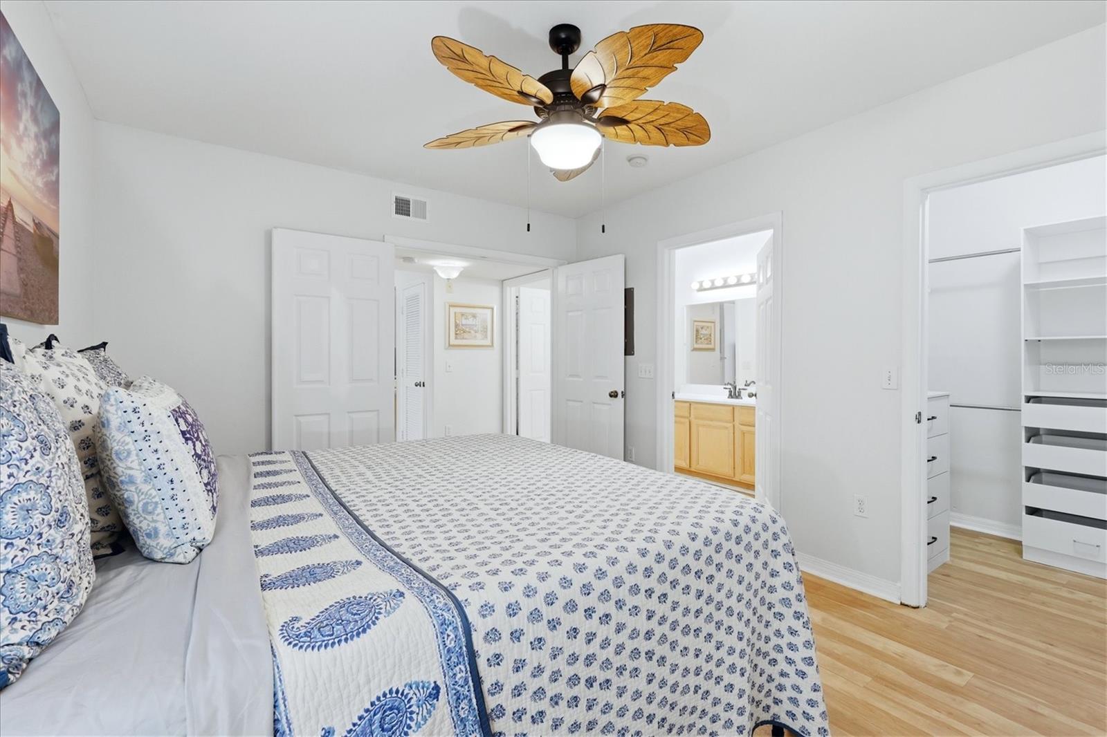 1000 VILLAGIO CIR #106, SARASOTA, FL, 34237