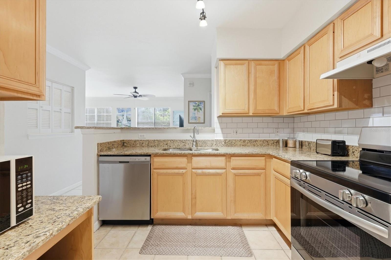 1000 VILLAGIO CIR #106, SARASOTA, FL, 34237
