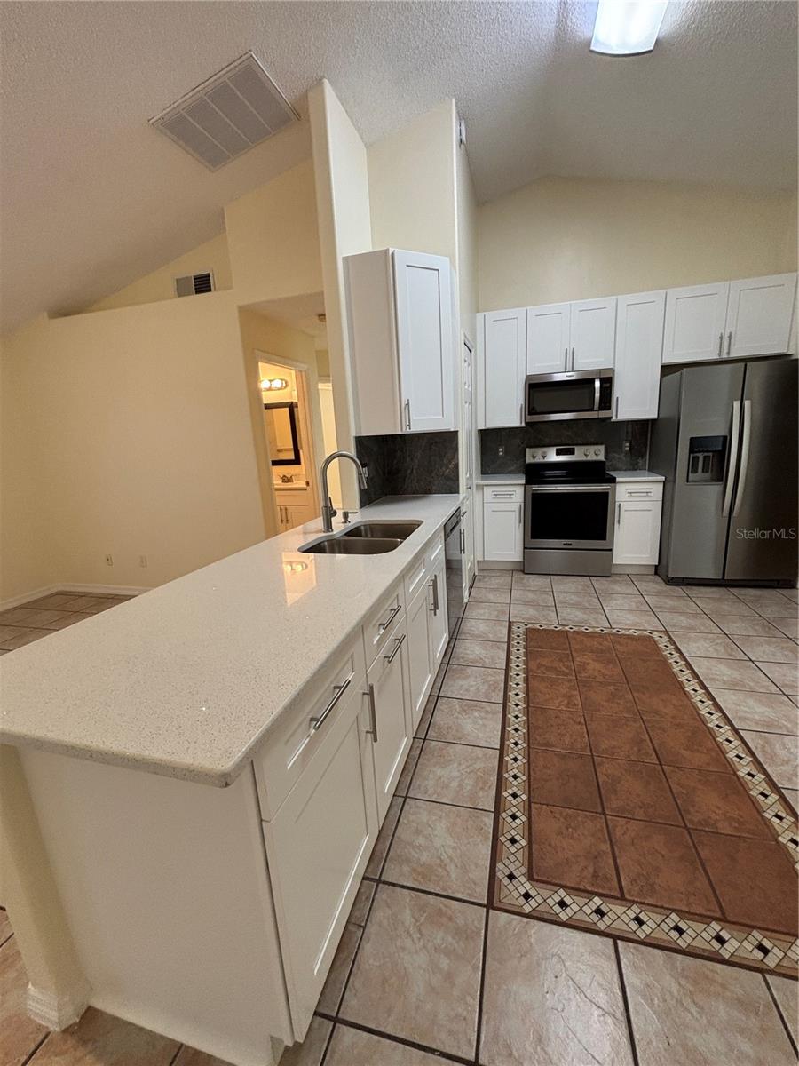 1327 BIG SKY DR, WESLEY CHAPEL, FL, 33543