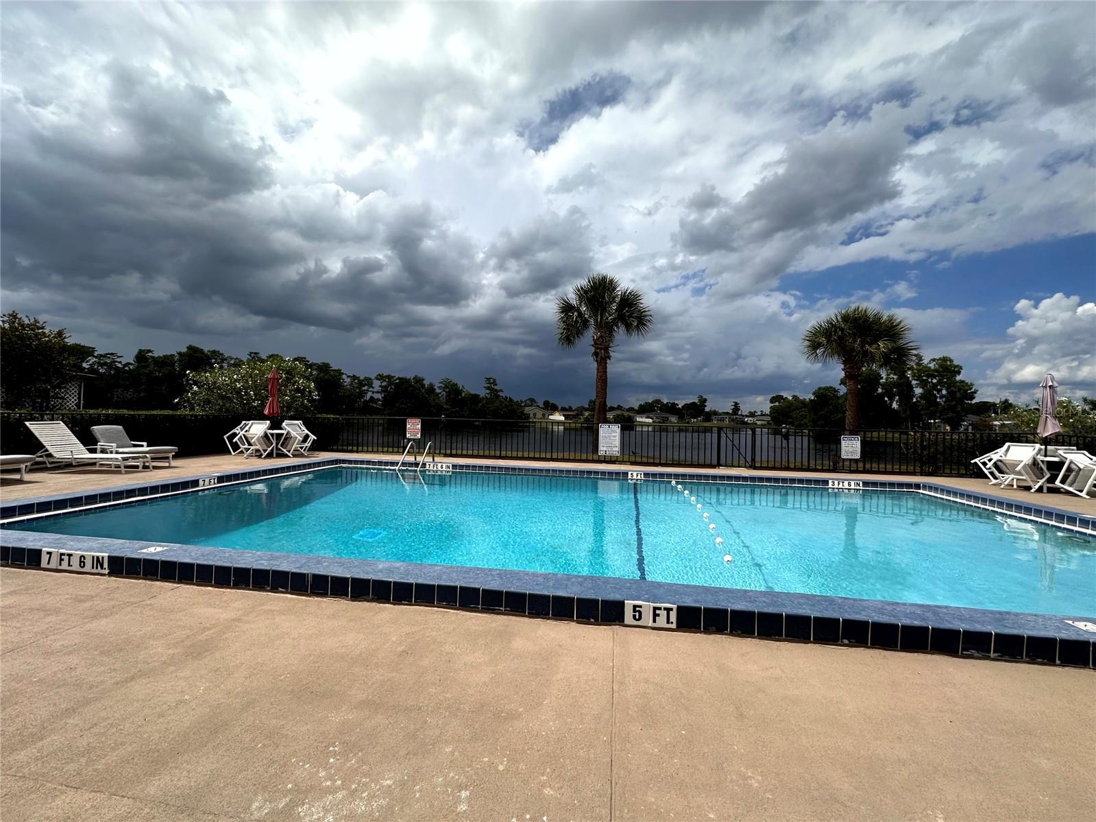 22 W COUNTRY COVE WAY, KISSIMMEE, FL, 34743