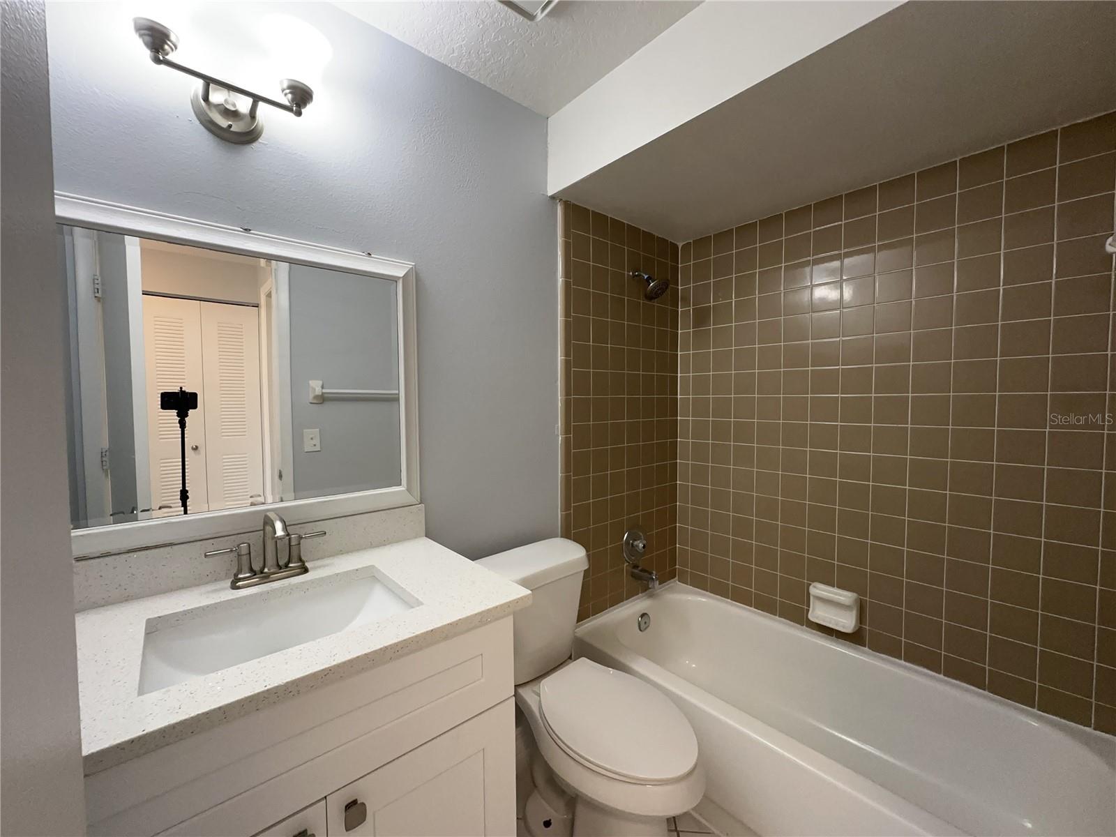 22 W COUNTRY COVE WAY, KISSIMMEE, FL, 34743