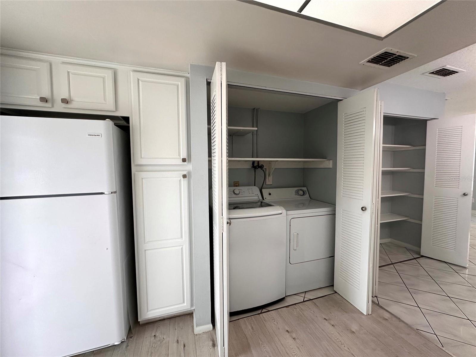 22 W COUNTRY COVE WAY, KISSIMMEE, FL, 34743