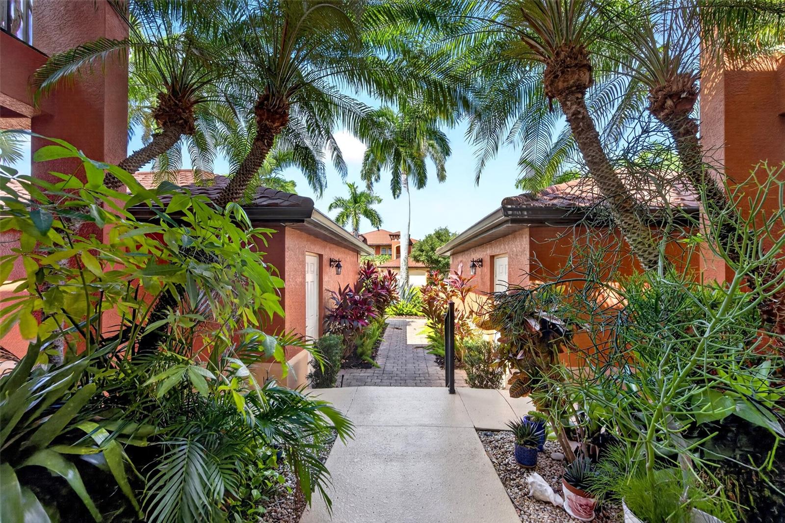 3500 MONDOVI CT #1011, PUNTA GORDA, FL, 33950