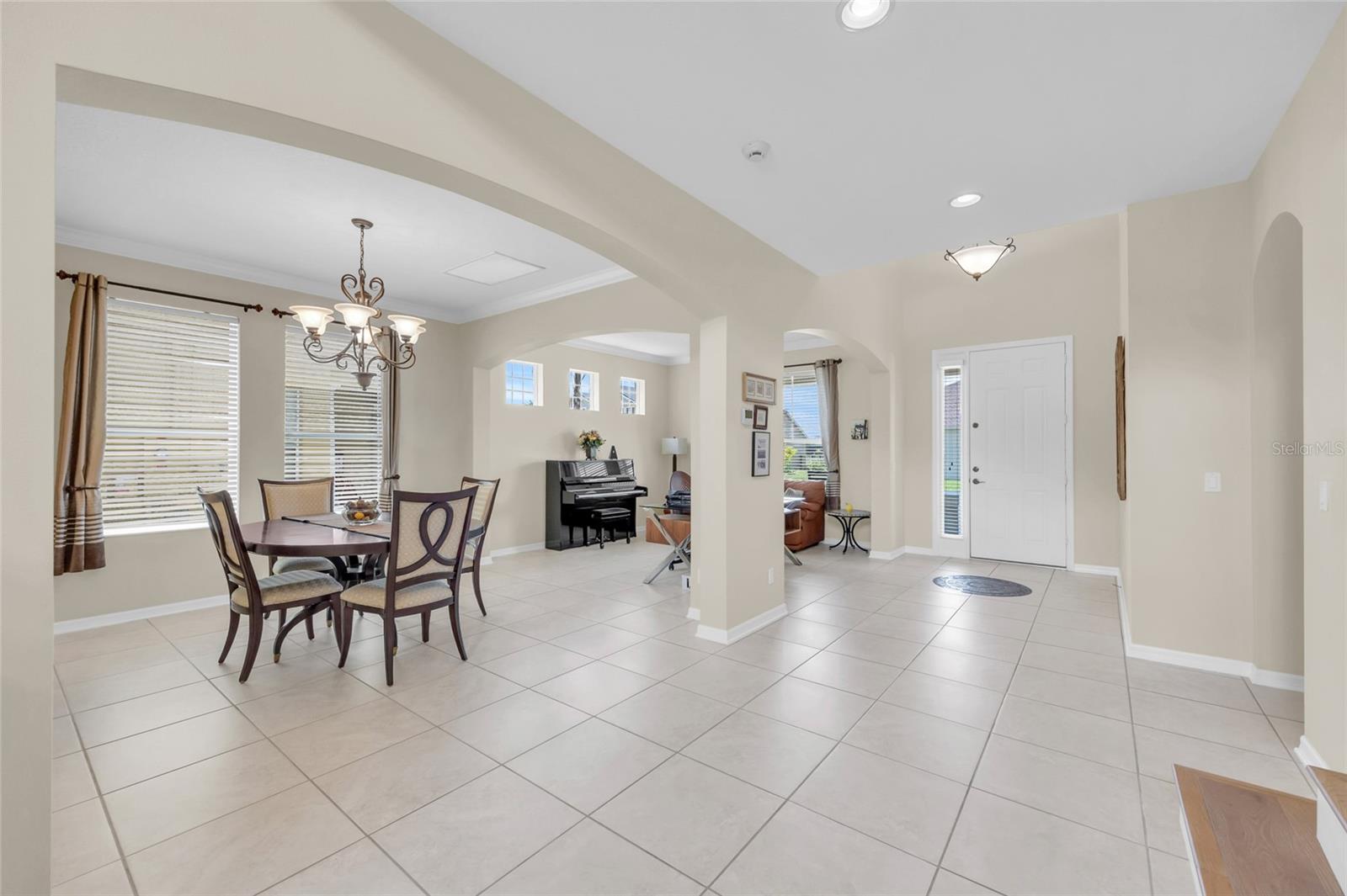 8513 NATIVE PINE WAY, ORLANDO, FL, 32836