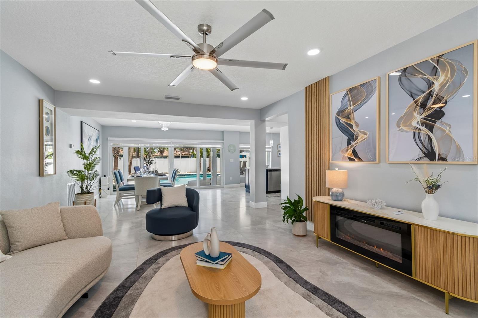 933 ELDORADO AVE, CLEARWATER BEACH, FL, 33767