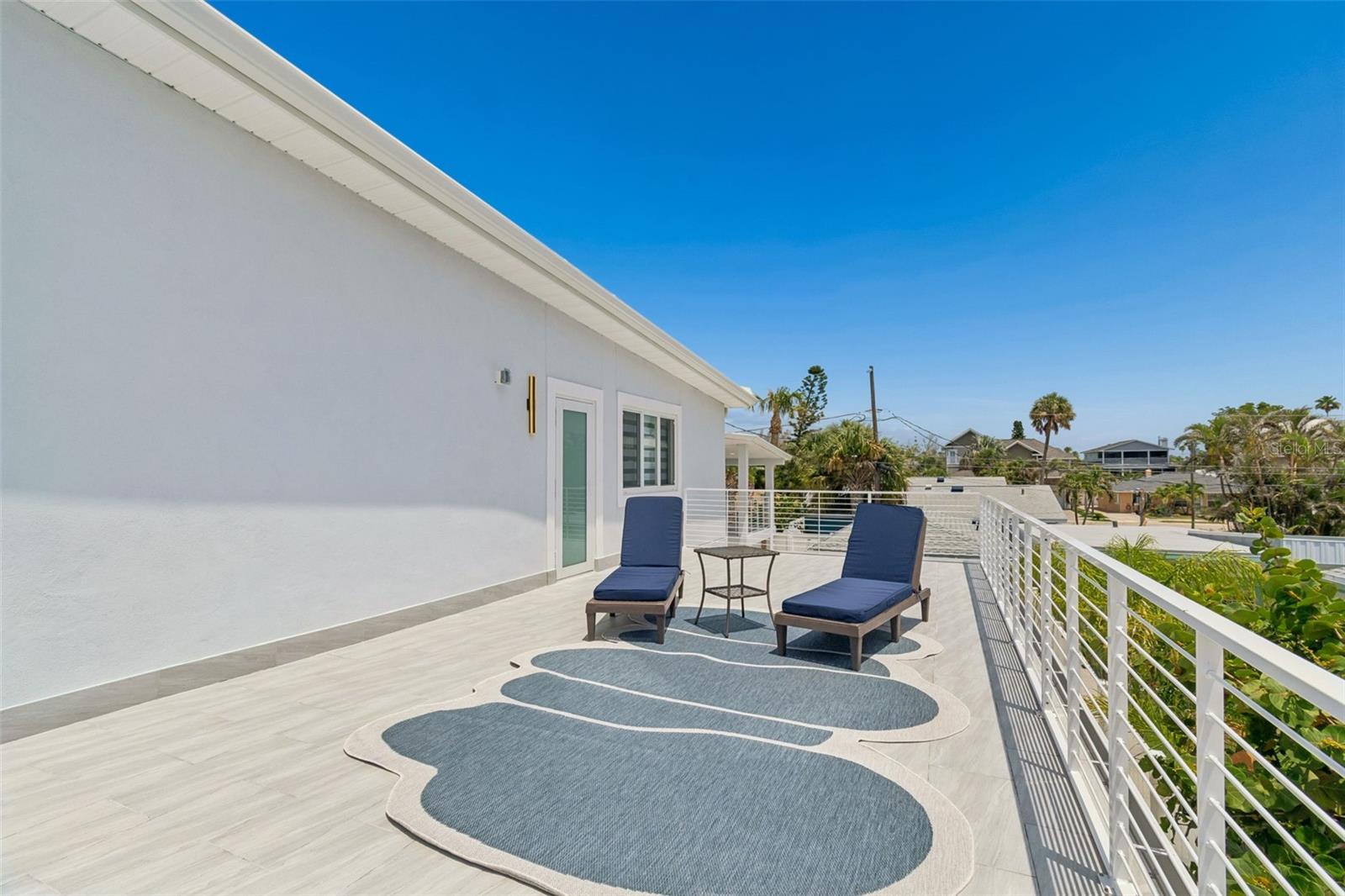933 ELDORADO AVE, CLEARWATER BEACH, FL, 33767