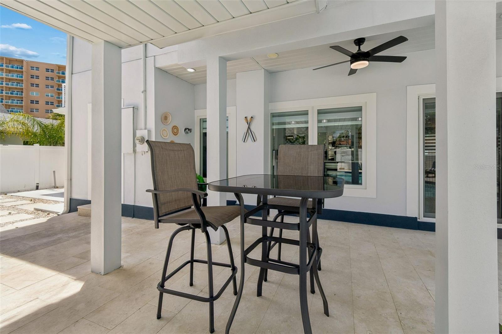 933 ELDORADO AVE, CLEARWATER BEACH, FL, 33767