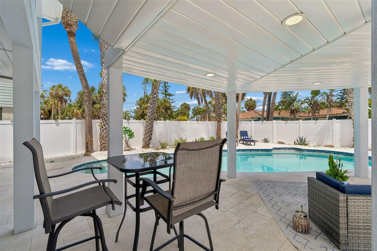 933 ELDORADO AVE, CLEARWATER BEACH, FL, 33767
