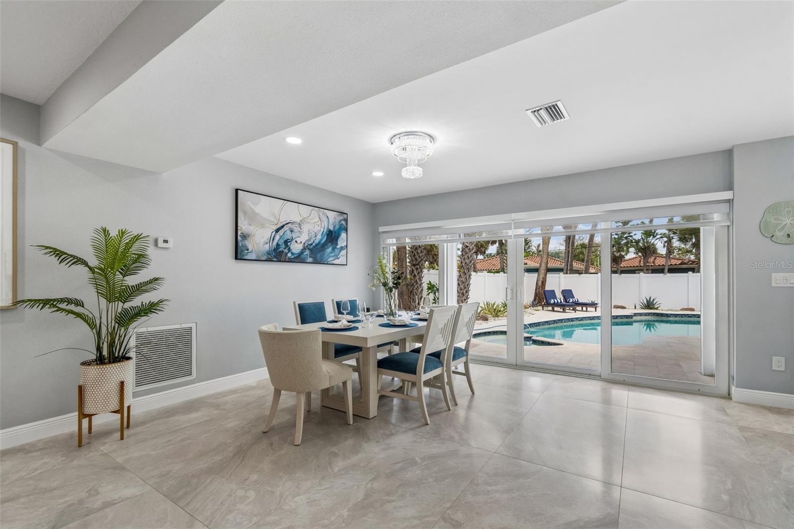 933 ELDORADO AVE, CLEARWATER BEACH, FL, 33767