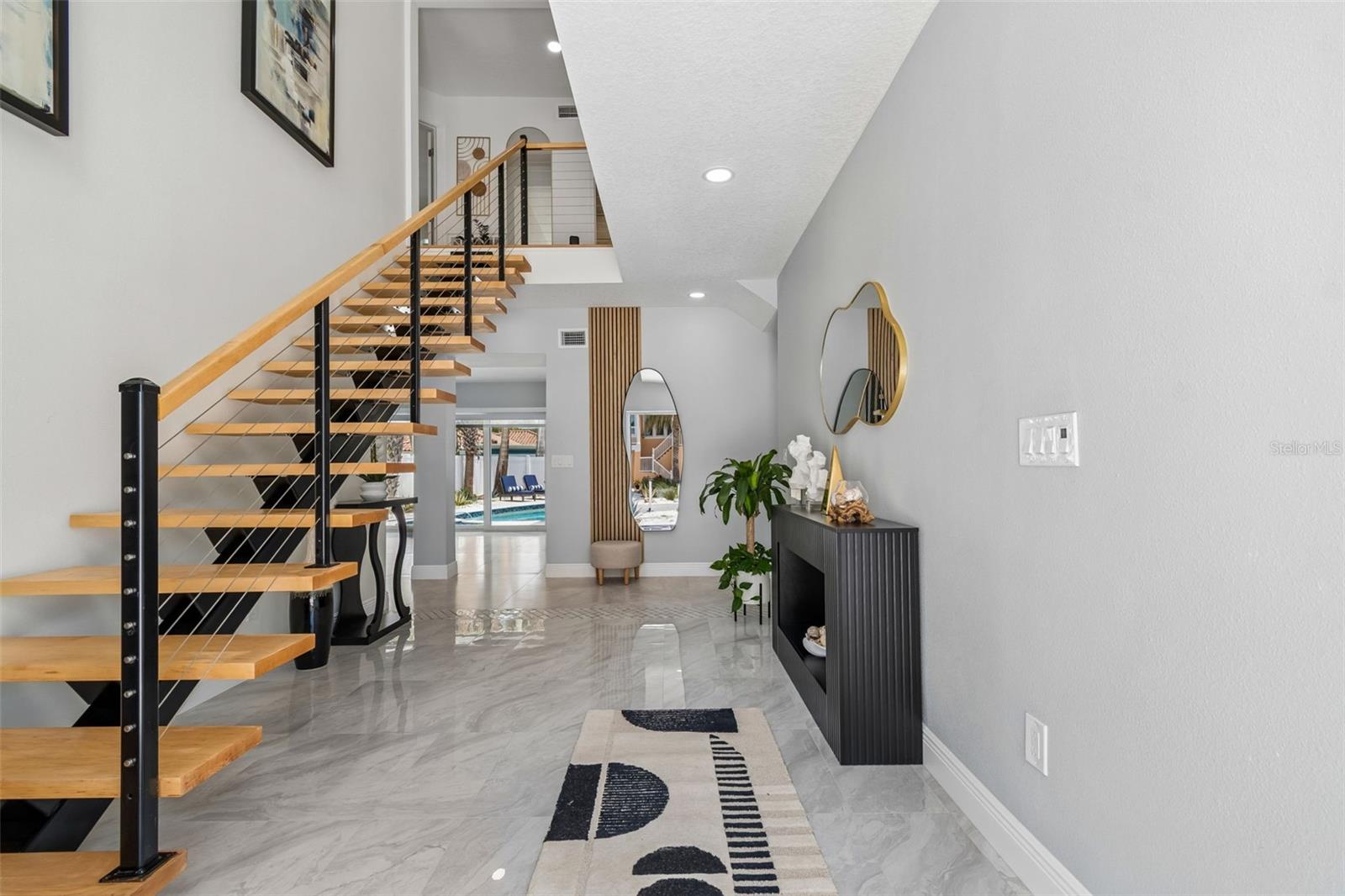 933 ELDORADO AVE, CLEARWATER BEACH, FL, 33767