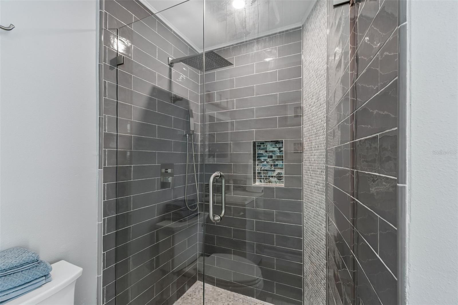 933 ELDORADO AVE, CLEARWATER BEACH, FL, 33767