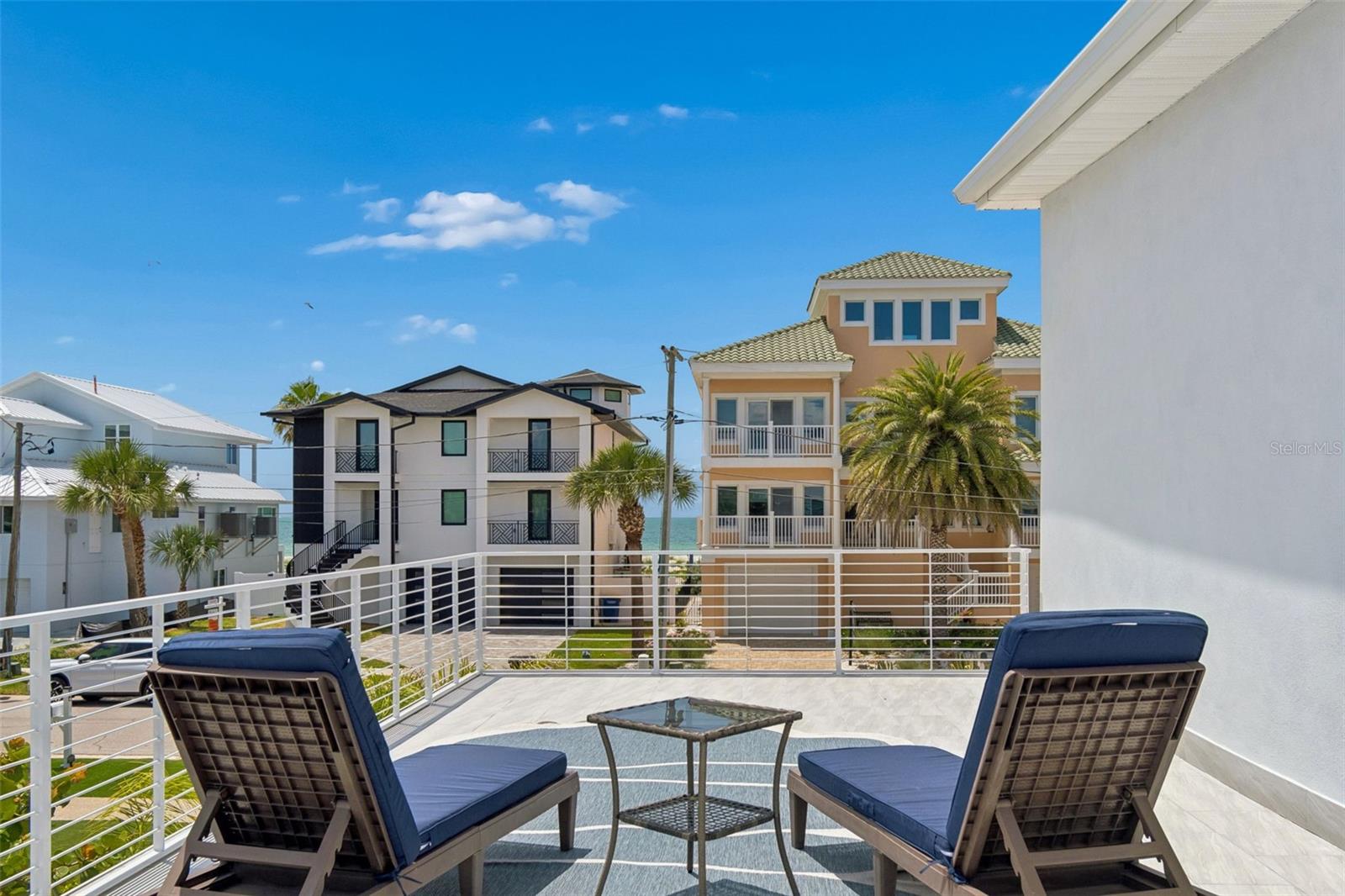 933 ELDORADO AVE, CLEARWATER BEACH, FL, 33767