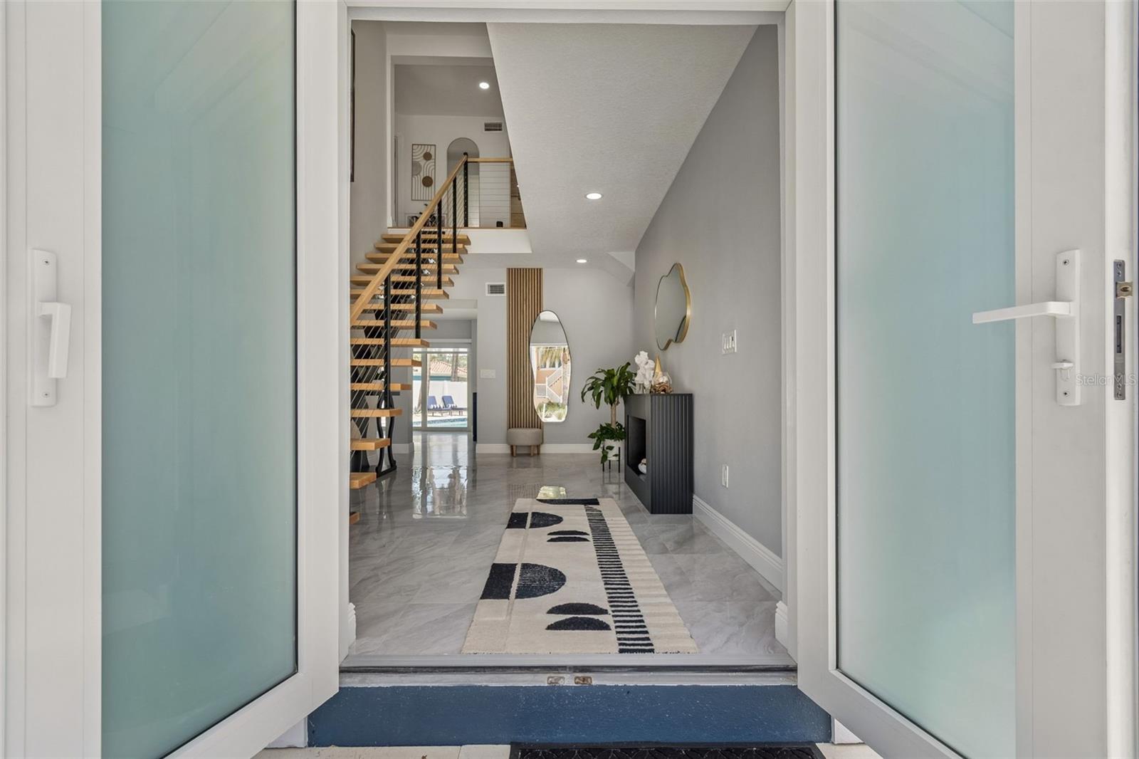 933 ELDORADO AVE, CLEARWATER BEACH, FL, 33767
