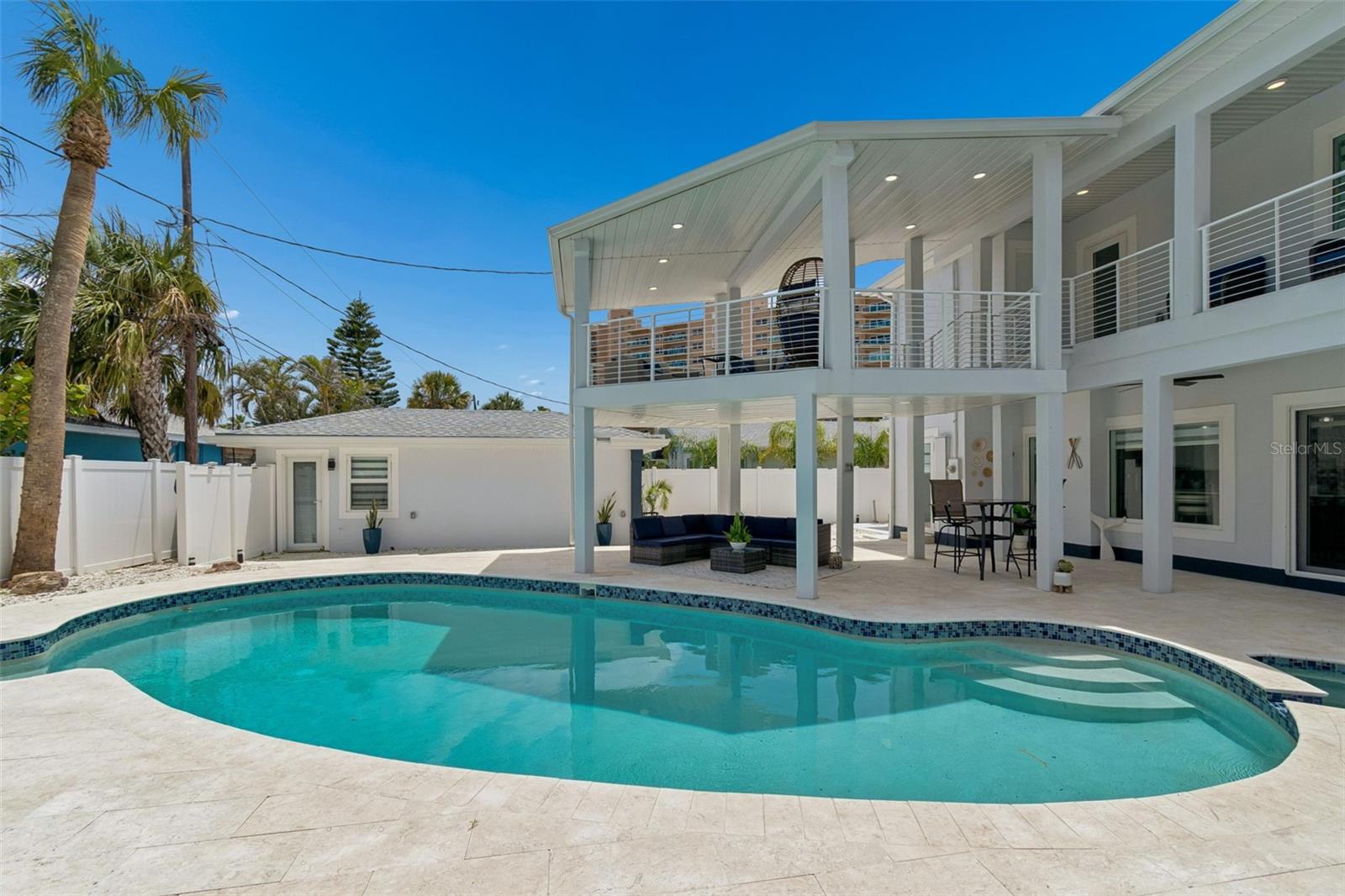 933 ELDORADO AVE, CLEARWATER BEACH, FL, 33767