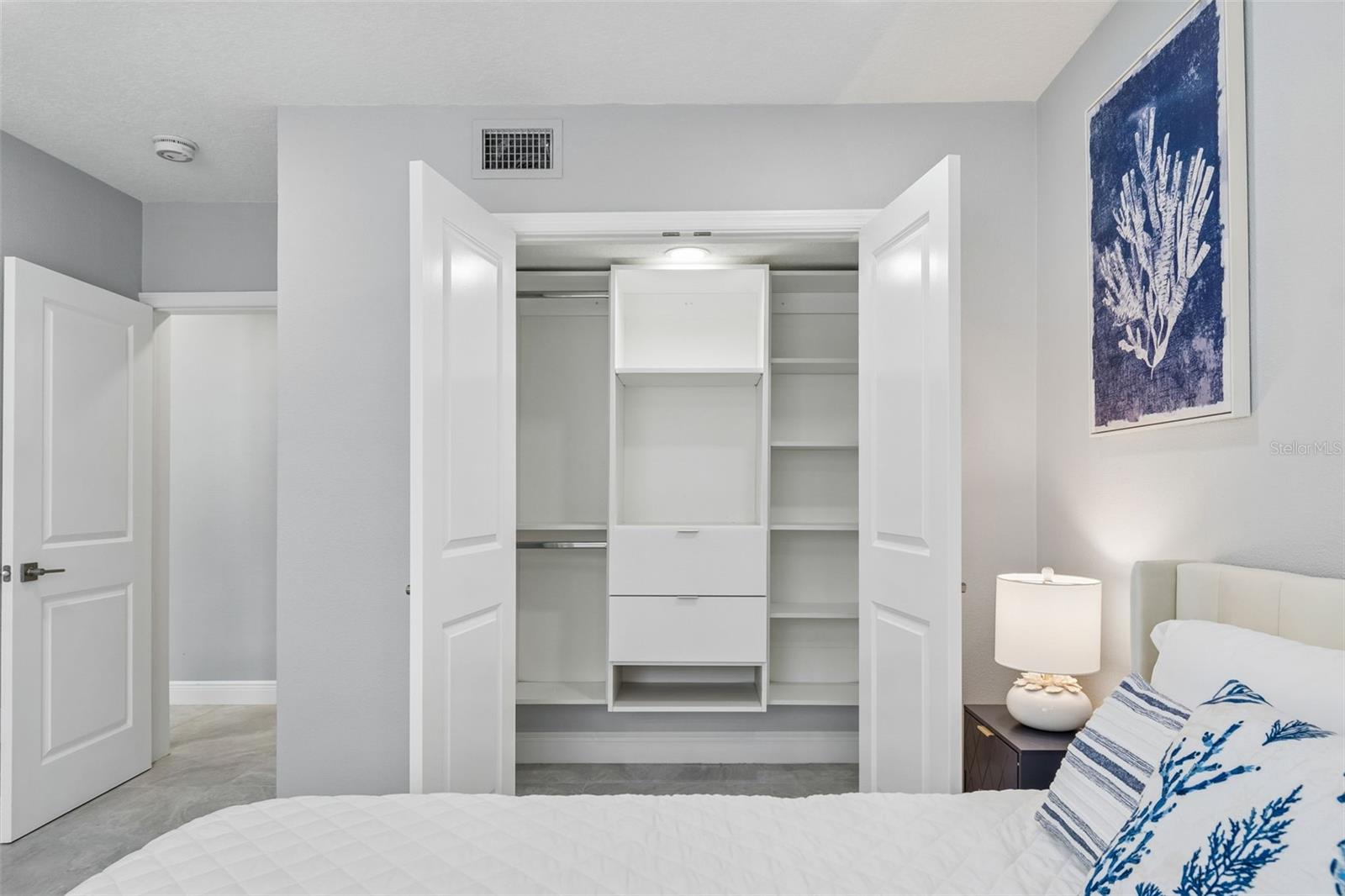 933 ELDORADO AVE, CLEARWATER BEACH, FL, 33767