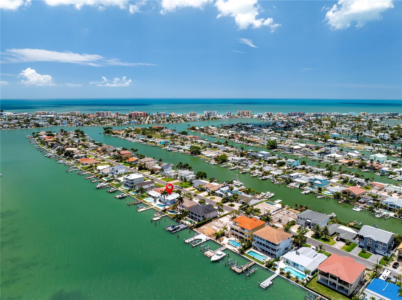 547 JOHNS PASS AVE, MADEIRA BEACH, FL, 33708