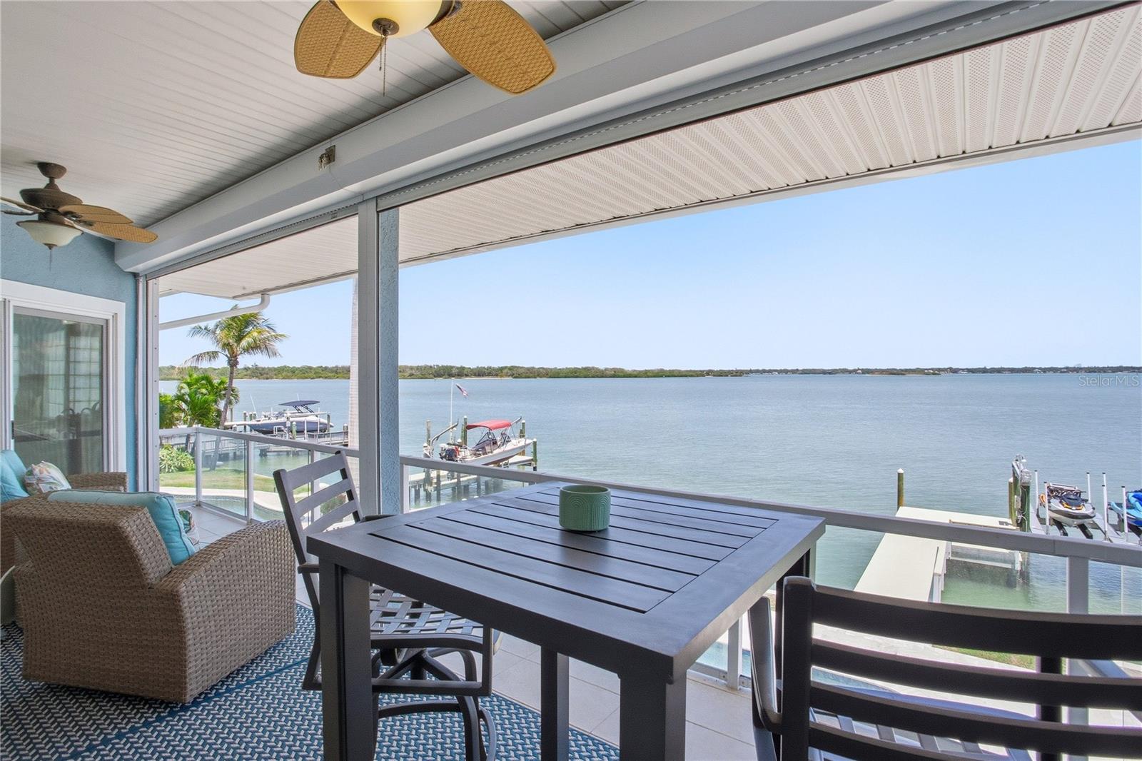 547 JOHNS PASS AVE, MADEIRA BEACH, FL, 33708