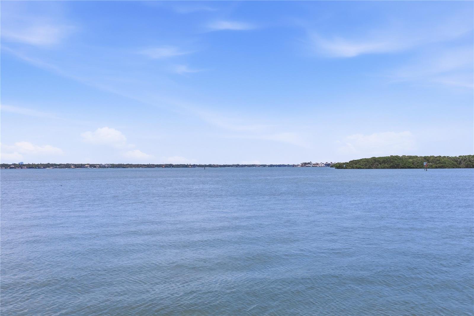 547 JOHNS PASS AVE, MADEIRA BEACH, FL, 33708