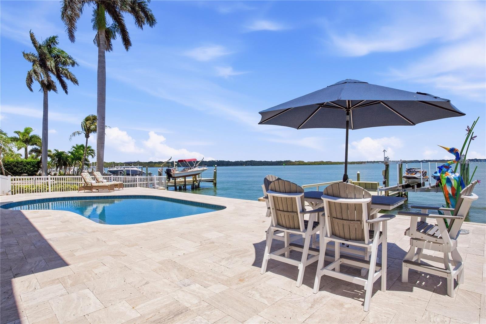 547 JOHNS PASS AVE, MADEIRA BEACH, FL, 33708