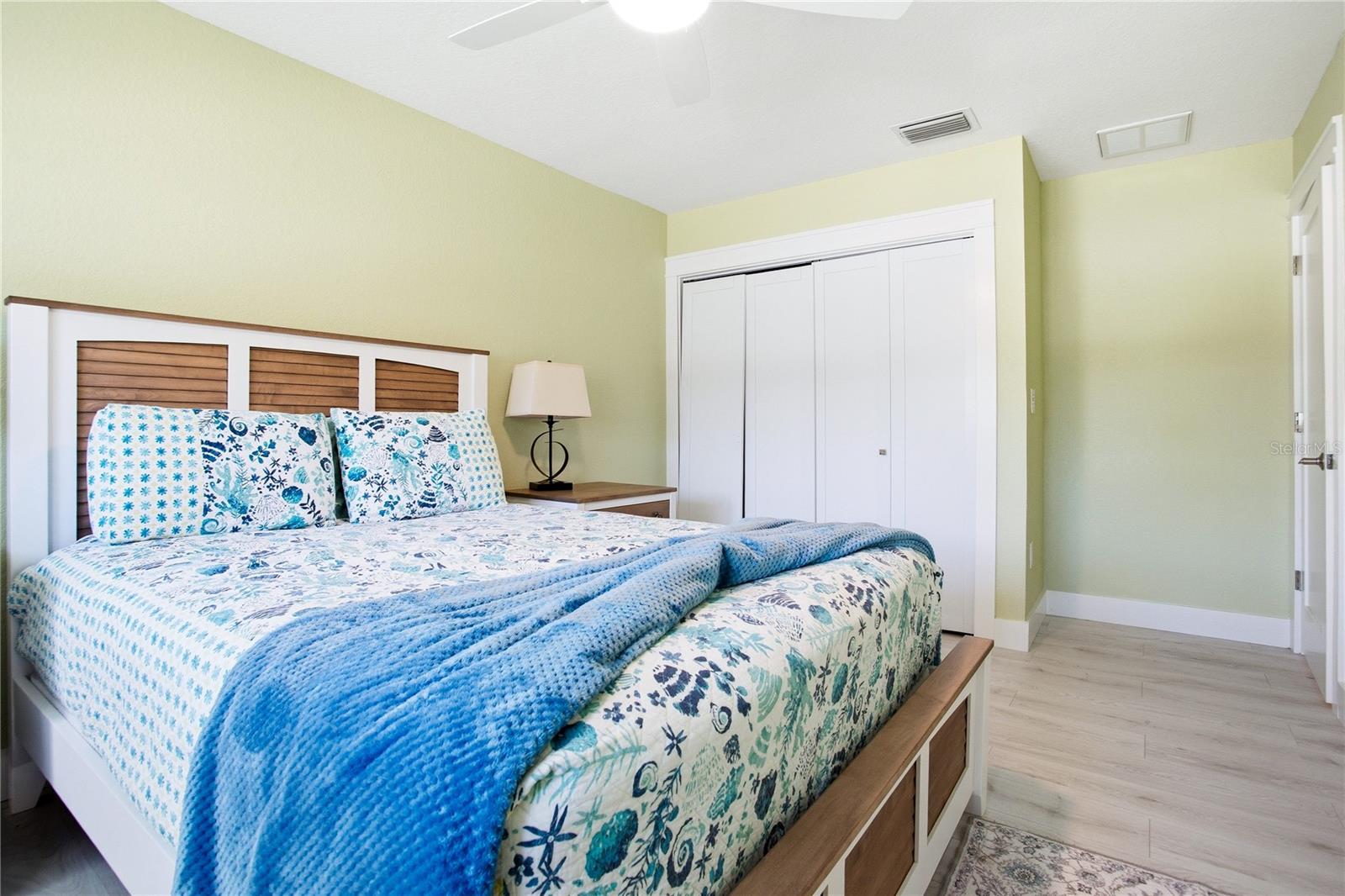 547 JOHNS PASS AVE, MADEIRA BEACH, FL, 33708